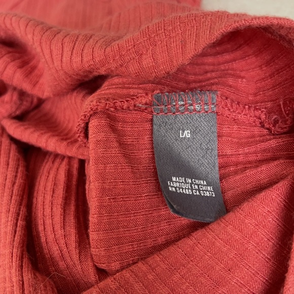 Aerie Red Ribbed Racerback Cropped Front Tie Tank Top size Large - Picture 8 of 8